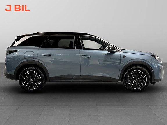 Peugeot 5008 13 of 15
