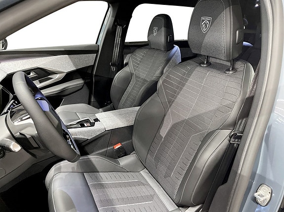 Peugeot 5008 4 of 15