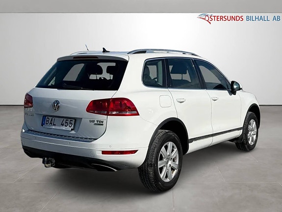 Volkswagen Touareg 8 of 11