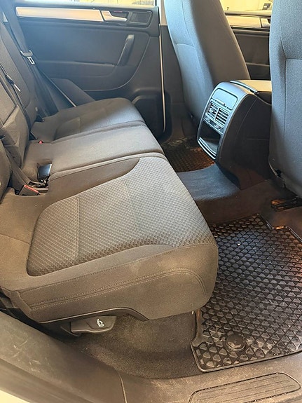 Volkswagen Touareg 11 of 11