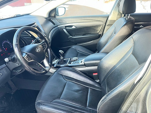 Hyundai i40 8 of 20
