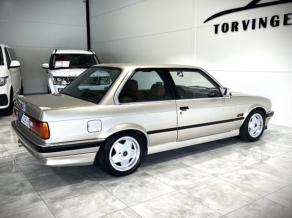 BMW 325i 5 of 20