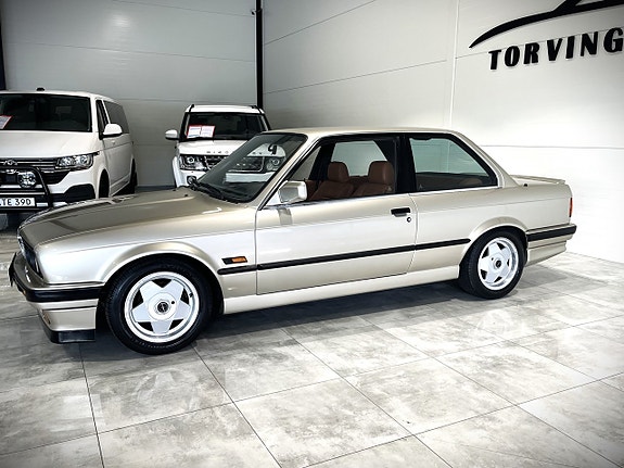 BMW 325i 3 of 20