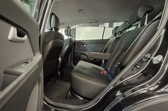 Kia Sportage 16 of 29