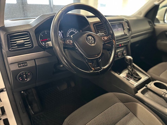 Volkswagen Amarok 13 of 19