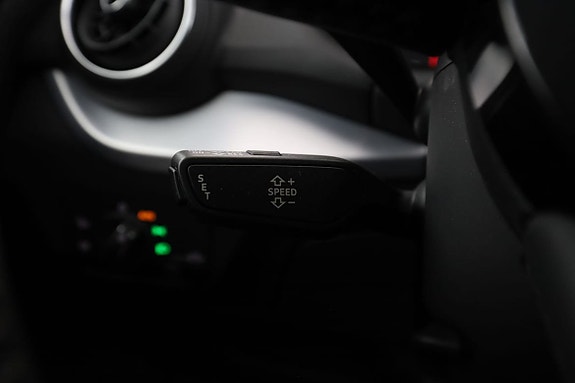 Audi Q2 27 of 30