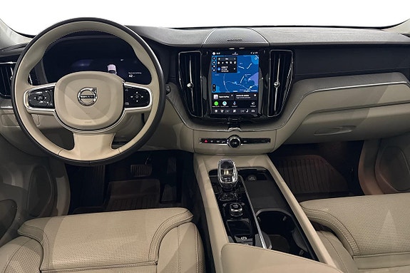 Volvo XC60 10 of 30