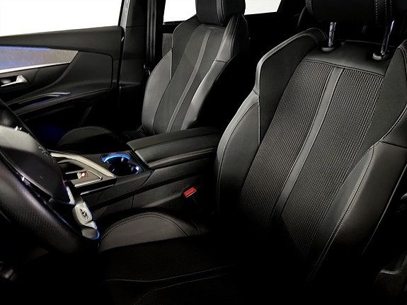Peugeot 5008 4 of 15
