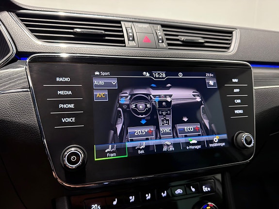 Skoda Superb 20 of 30