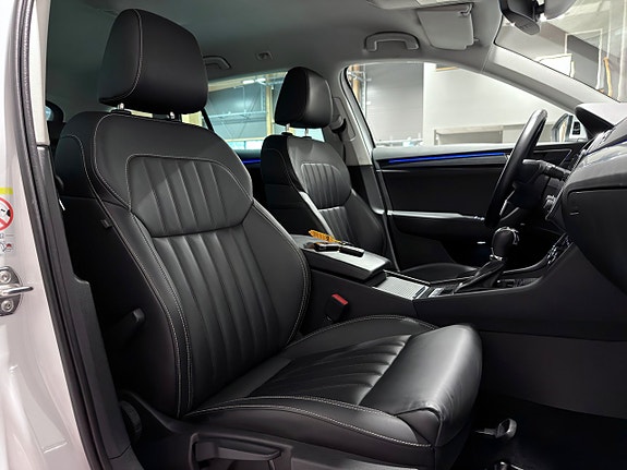 Skoda Superb 28 of 30