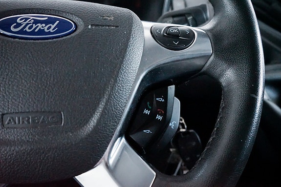 Ford Transit Custom 14 of 30
