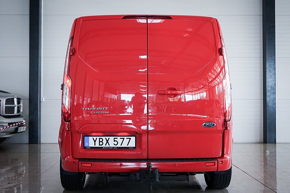 Ford Transit Custom 7 of 30