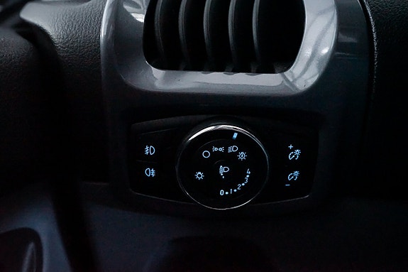 Ford Transit Custom 16 of 30