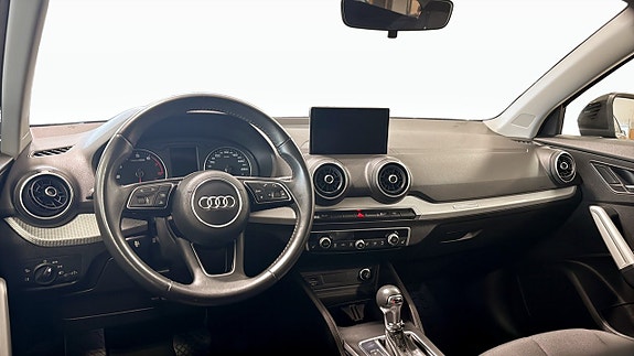 Audi Q2 11 of 12