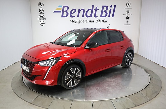Peugeot e-208 4 of 24