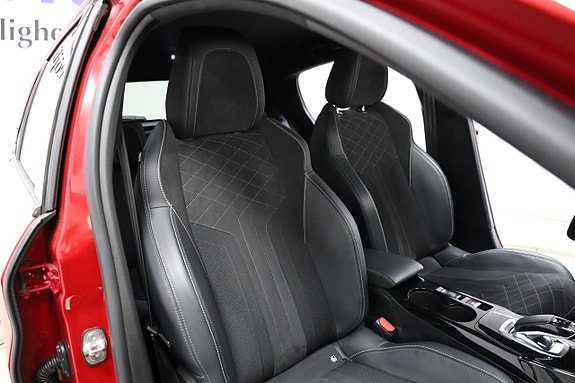 Peugeot e-208 17 of 24