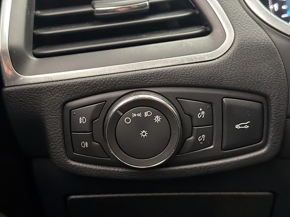 Ford S-MAX 17 of 30