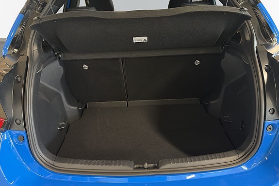 Toyota Yaris 10 of 10