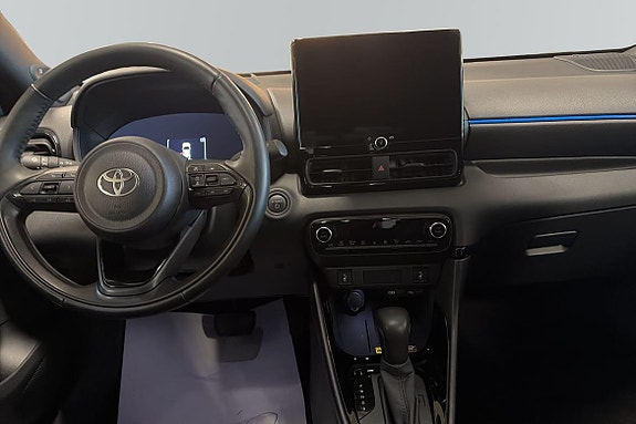 Toyota Yaris 8 of 10