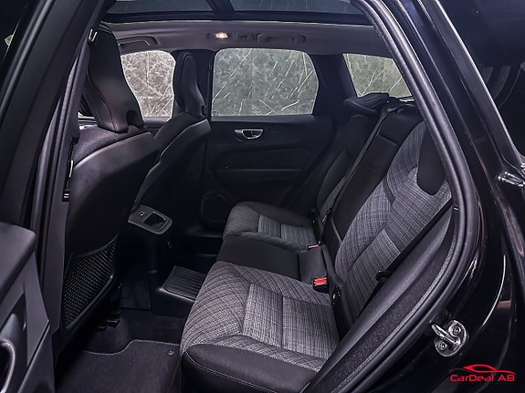 Volvo XC60 20 of 27