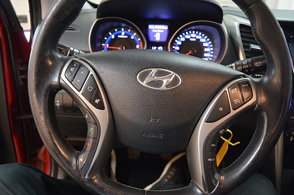 Hyundai i30 13 of 18