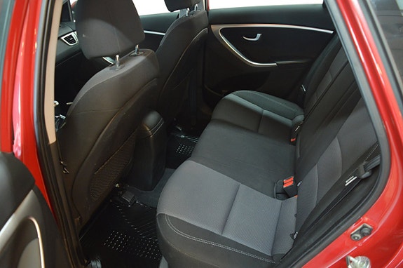 Hyundai i30 16 of 18
