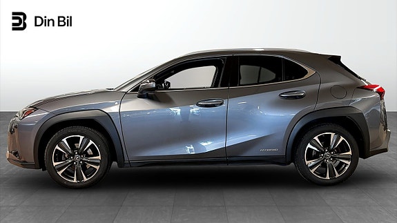 Lexus UX250h 2 of 13