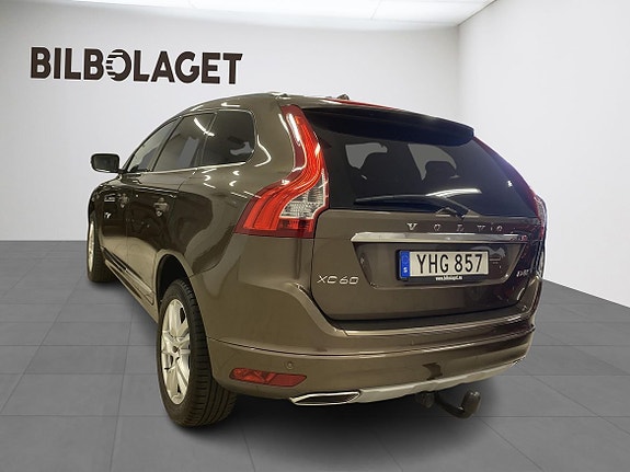 Volvo XC60 3 of 13