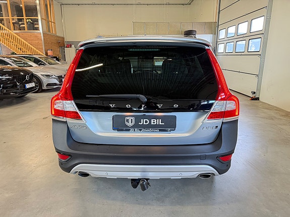 Volvo XC70 5 of 22