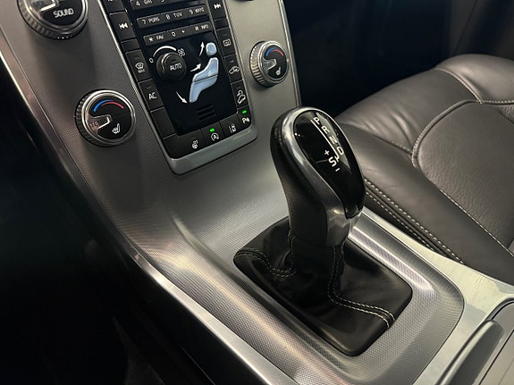 Volvo XC70 16 of 22