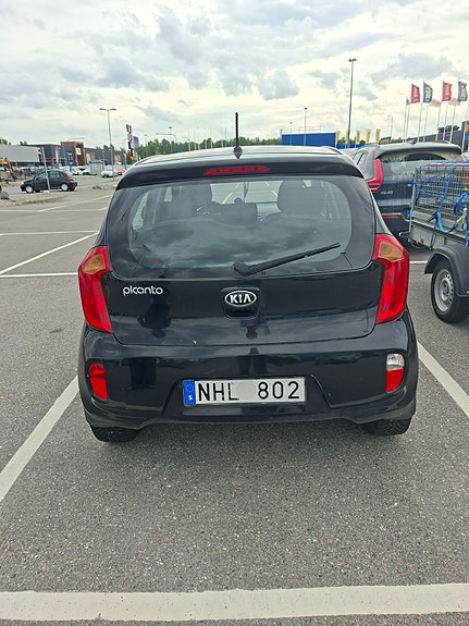Kia Picanto 5 of 5