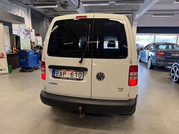 Volkswagen Caddy 9 of 18
