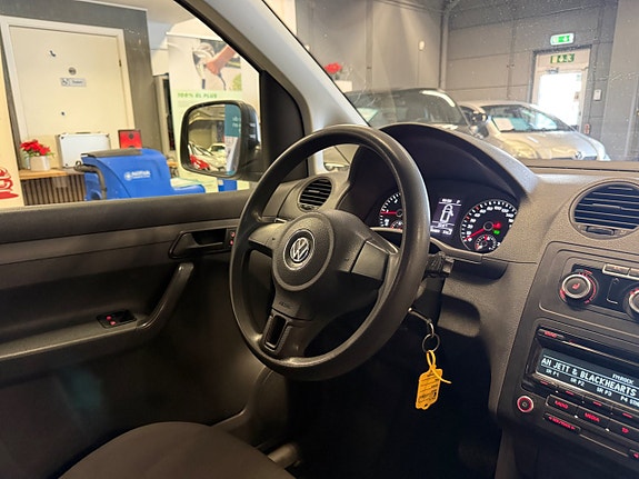Volkswagen Caddy 16 of 18