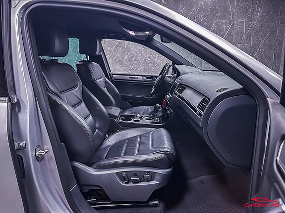 Volkswagen Touareg 16 of 27