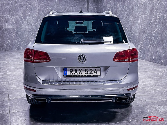 Volkswagen Touareg 6 of 27