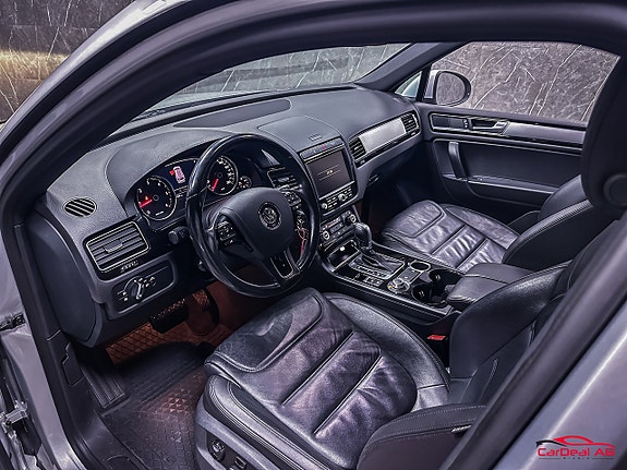 Volkswagen Touareg 11 of 27