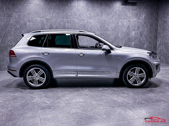 Volkswagen Touareg 8 of 27