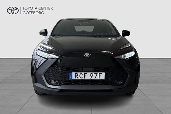 Toyota C-HR 6 of 11