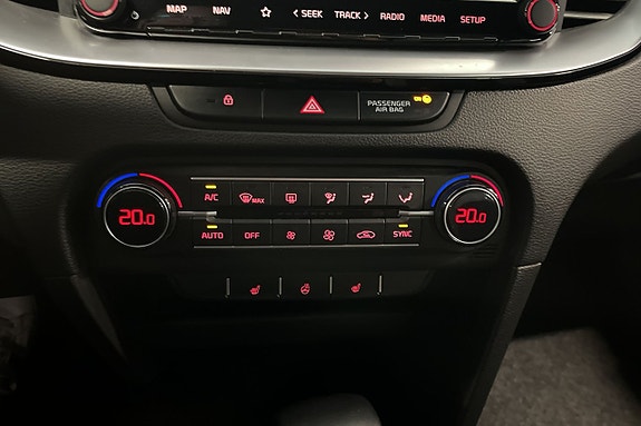 Kia Ceed 17 of 19