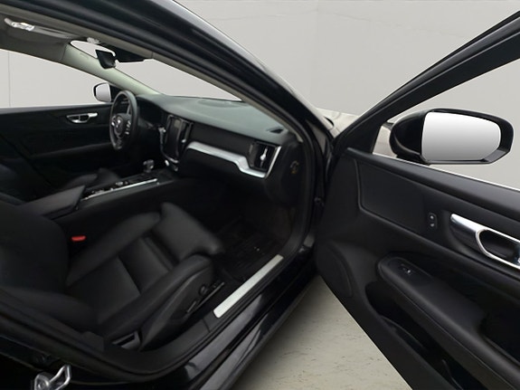 Volvo V60 28 of 30