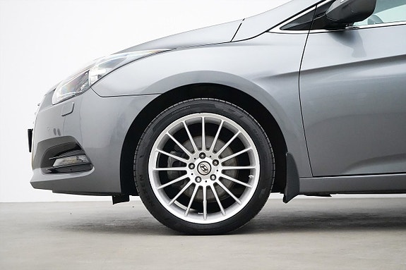 Hyundai i40 2 of 26