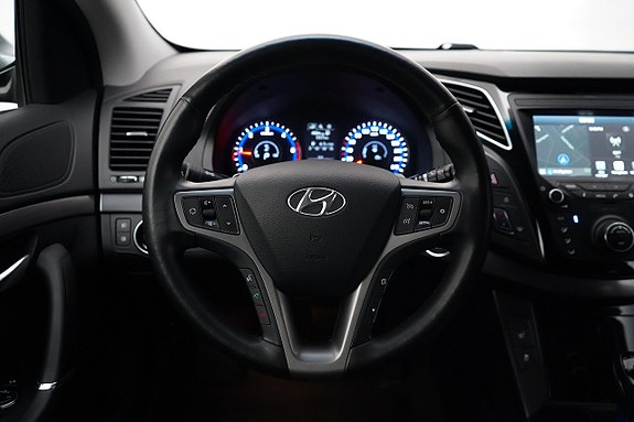 Hyundai i40 13 of 26