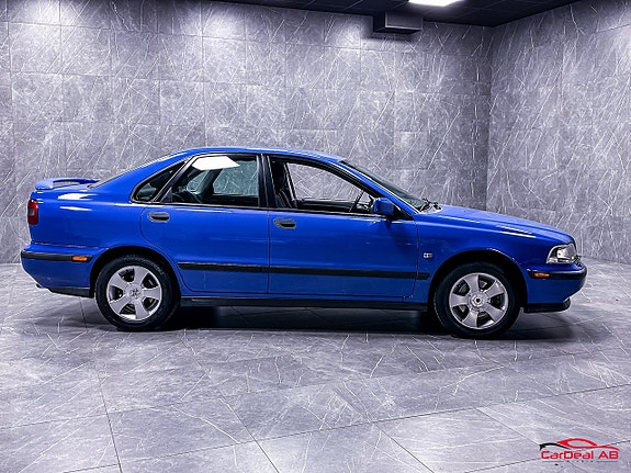Volvo S40 8 of 23