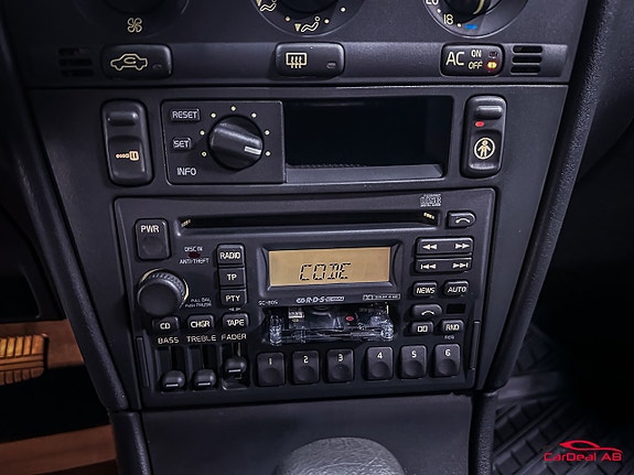 Volvo S40 21 of 23