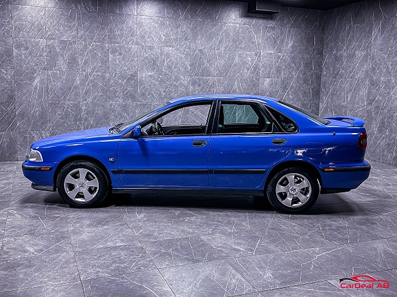 Volvo S40 4 of 23