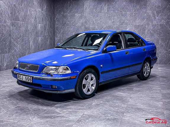 Volvo S40 3 of 23