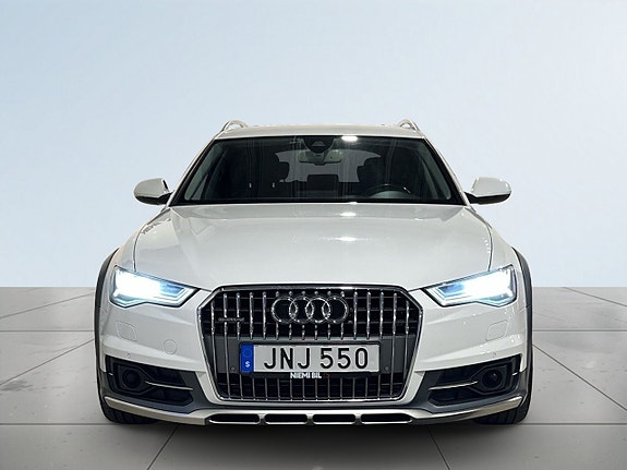 Audi A6 allroad 2 of 21