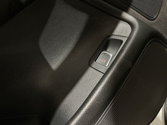 Audi A6 allroad 19 of 21