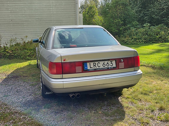 Audi S4 3 of 7