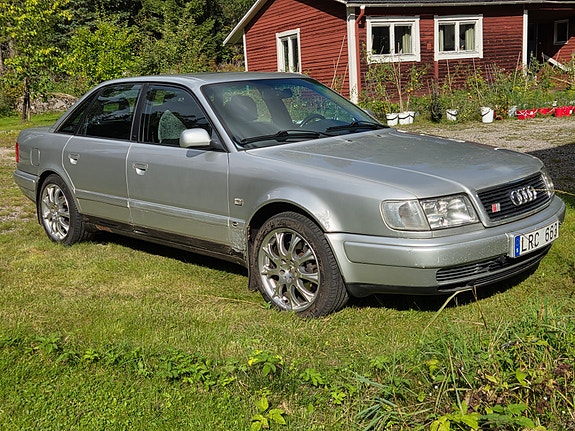 Audi S4 2 of 7